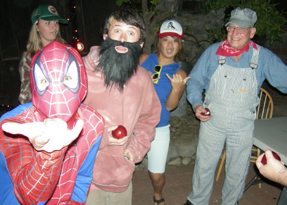 Halloween at Rubel Castle, Jesse Tomory and Spider Man and Rasputin, 2006 pharmtrickrtreat_061031.015